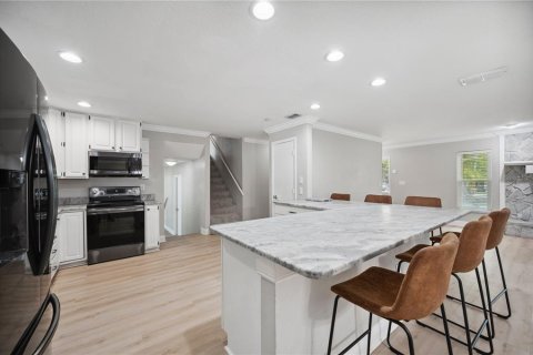 House in Lakeland, Florida 4 bedrooms, 190.64 sq.m. № 1680023 - photo 5
