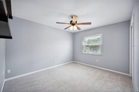 House in Lakeland, Florida 4 bedrooms, 190.64 sq.m. № 1680023 - photo 17
