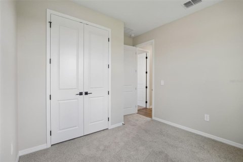 House in Wimauma, Florida 3 bedrooms, 206.8 sq.m. № 2308245 - photo 23