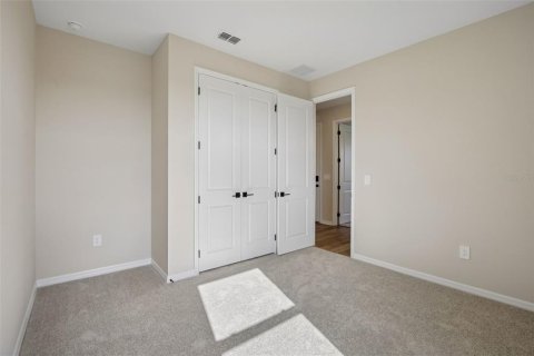 House in Wimauma, Florida 3 bedrooms, 206.8 sq.m. № 2308245 - photo 17