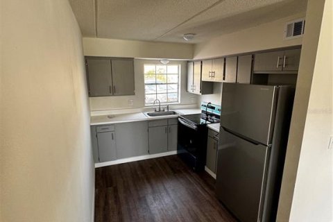 Copropriété à louer à Mount Dora, Floride: 2 chambres, 65.22 m2 № 1844283 - photo 7