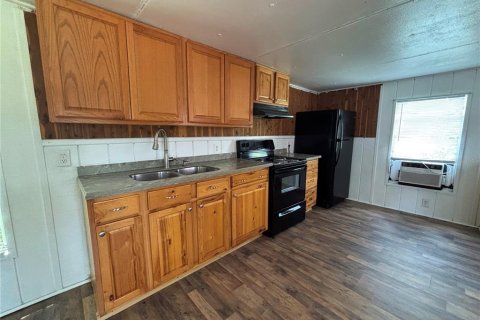 Apartment in Silver Springs Shores, Florida 2 bedrooms, 62.43 sq.m. № 2378001 - photo 16