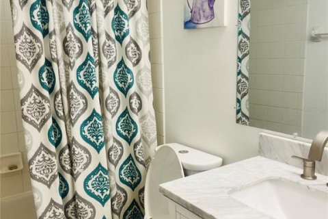 Casa en venta en Orlando, Florida, 4 dormitorios, 219.9 m2 № 2218823 - foto 26