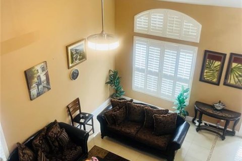 Casa en venta en Orlando, Florida, 4 dormitorios, 219.9 m2 № 2218823 - foto 13