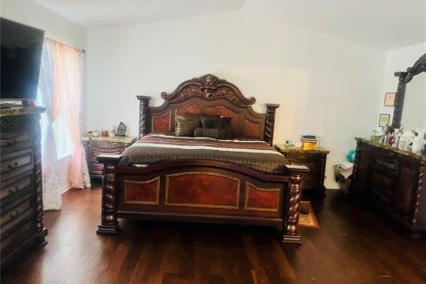 Casa en venta en Orlando, Florida, 4 dormitorios, 219.9 m2 № 2218823 - foto 30