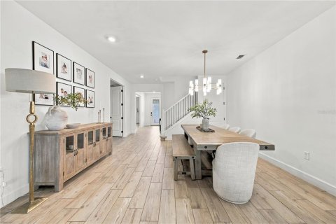 Casa en venta en Lakewood Ranch, Florida, 5 dormitorios, 398.46 m2 № 2394126 - foto 16