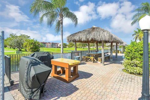 Condominio en venta en Sunrise, Florida, 2 dormitorios, 78.97 m2 № 2193277 - foto 23