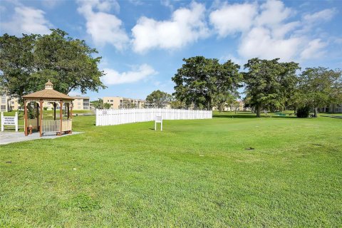 Condominio en venta en Sunrise, Florida, 2 dormitorios, 78.97 m2 № 2193277 - foto 22