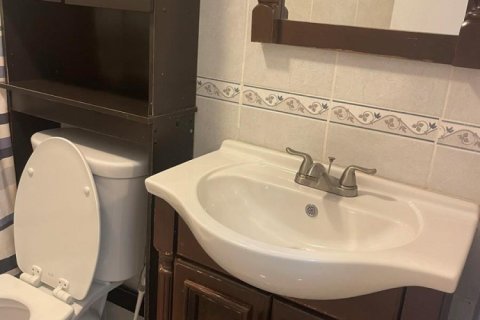 Appartement à louer à Palm Springs, Floride: 2 chambres, 102.19 m2 № 2181214 - photo 23