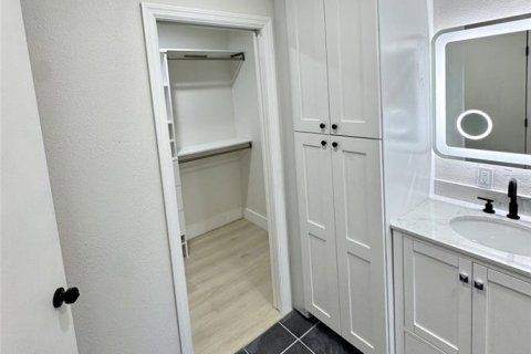 Villa ou maison à vendre à Winter Springs, Floride: 4 chambres, 181.62 m2 № 1904790 - photo 28