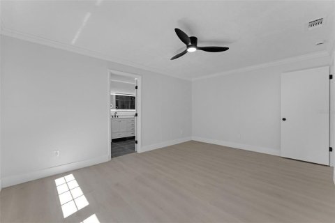 Villa ou maison à vendre à Winter Springs, Floride: 4 chambres, 181.62 m2 № 1904790 - photo 23