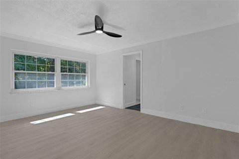 Villa ou maison à vendre à Winter Springs, Floride: 4 chambres, 181.62 m2 № 1904790 - photo 22