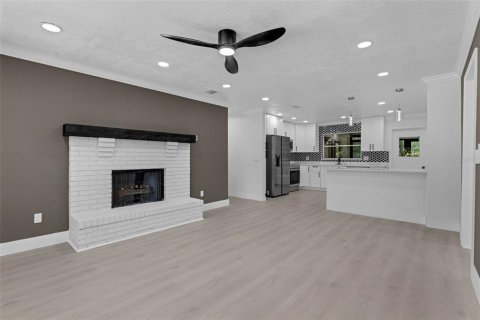 Villa ou maison à vendre à Winter Springs, Floride: 4 chambres, 181.62 m2 № 1904790 - photo 11