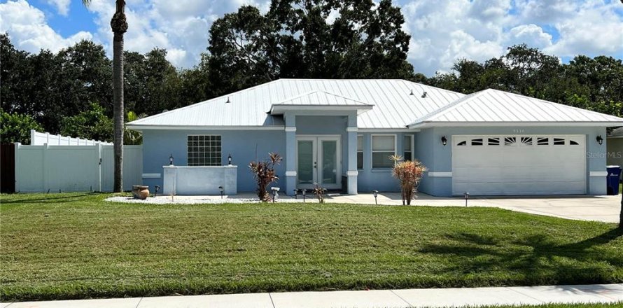 Villa ou maison à Sarasota, Floride 3 chambres, 185.8 m2 № 1847182
