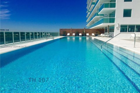 Copropriété à louer à Sunny Isles Beach, Floride: 3 chambres, 158.4 m2 № 2182378 - photo 27