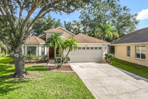 House in Orlando, Florida 3 bedrooms, 149.29 sq.m. № 1876547 - photo 1