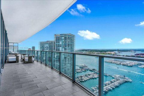 Condominio en alquiler en Miami Beach, Florida, 3 dormitorios, 236.53 m2 № 2079315 - foto 2