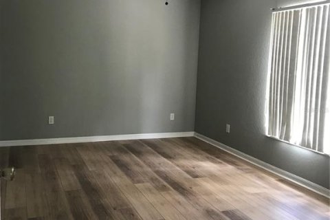 Casa en alquiler en Orlando, Florida, 3 dormitorios, 135.27 m2 № 1883112 - foto 5