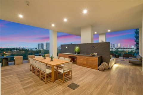 House in North Miami Beach, Florida 1 bedroom № 2251336 - photo 9