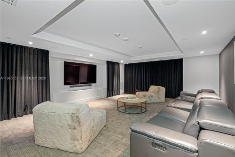 House in North Miami Beach, Florida 1 bedroom № 2251336 - photo 21