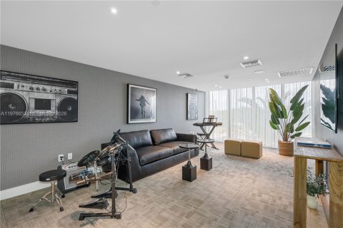 House in North Miami Beach, Florida 1 bedroom № 2251336 - photo 24