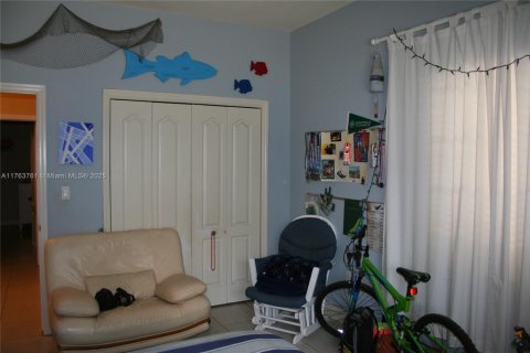 House in Key Largo, Florida 3 bedrooms, 165.83 sq.m. № 1696018 - photo 17