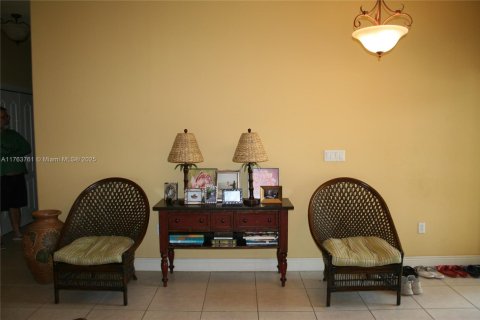 House in Key Largo, Florida 3 bedrooms, 165.83 sq.m. № 1696018 - photo 8