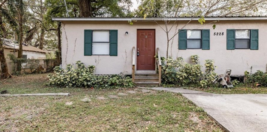 Apartment in Seffner, Florida 2 bedrooms, 60.39 sq.m. № 2217770