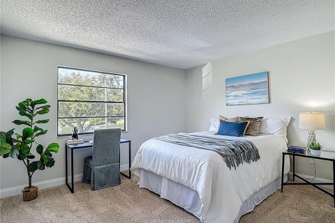 Adosado en venta en Tampa, Florida, 2 dormitorios, 110.37 m2 № 1849836 - foto 16
