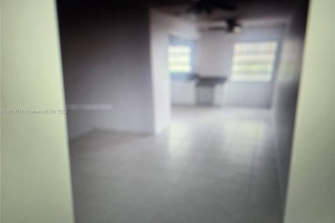 Купить кондоминиум в Холливуд, Флорида 2 спальни, 78.97м2, № 2049861 - фото 5