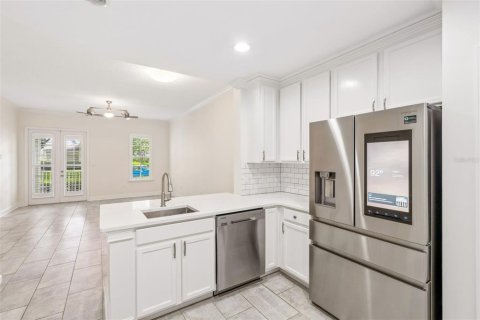 Condo in Celebration, Florida, 3 bedrooms  № 2376813 - photo 7
