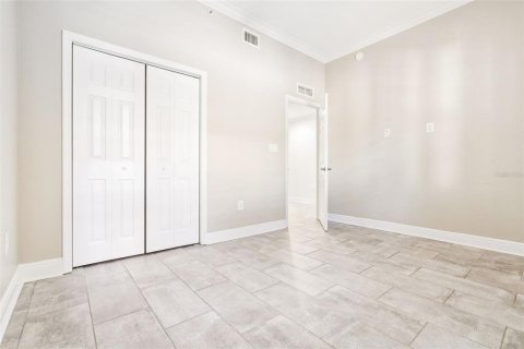Condo in Celebration, Florida, 3 bedrooms  № 2376813 - photo 14
