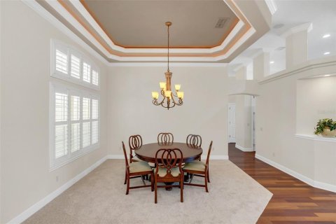 House in Belle Isle, Florida 5 bedrooms, 352.66 sq.m. № 1527609 - photo 16