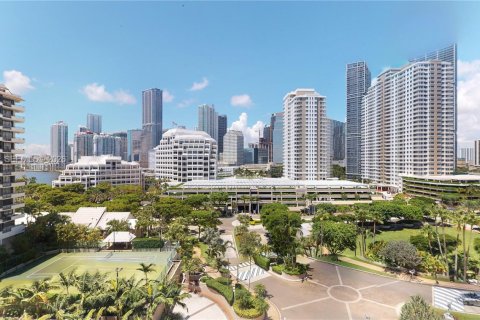 Condominio en venta en Miami, Florida, 2 dormitorios, 88.26 m2 № 2029378 - foto 21