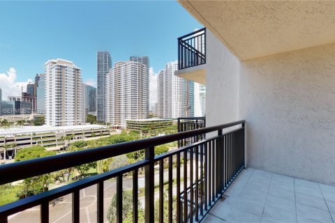 Condominio en venta en Miami, Florida, 2 dormitorios, 88.26 m2 № 2029378 - foto 8