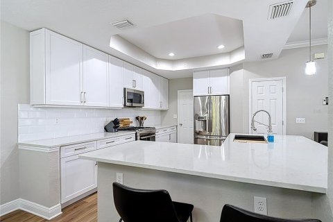 Купить таунхаус в Тампа, Флорида 8 комнат, 257.15м2, № 1657647 - фото 7