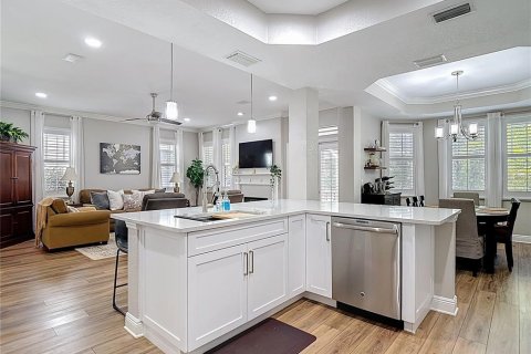 Купить таунхаус в Тампа, Флорида 8 комнат, 257.15м2, № 1657647 - фото 2