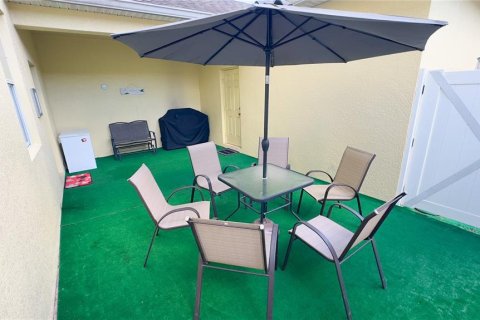 Adosado en venta en Apopka, Florida, 3 dormitorios, 145.39 m2 № 1880864 - foto 20