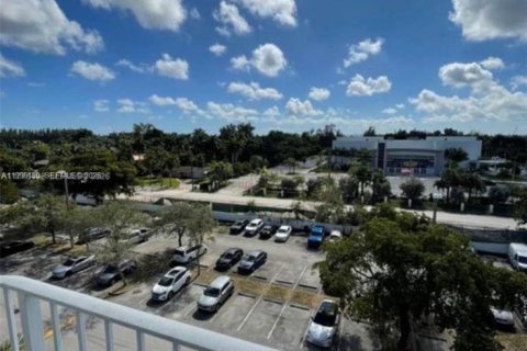 Купить кондоминиум в Майами, Флорида 1 спальня, 76.74м2, № 2064593 - фото 7