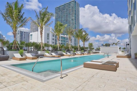 Condo in Miami, Florida, 1 bedroom  № 1689415 - photo 21