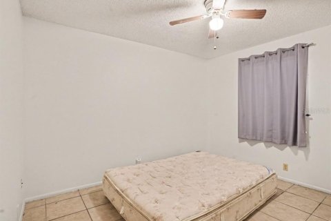 Commercial property in Winter Haven, Florida 4 bedrooms, 144.93 sq.m. № 2395987 - photo 12