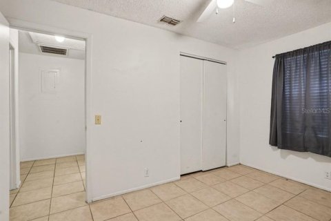Commercial property in Winter Haven, Florida 4 bedrooms, 144.93 sq.m. № 2395987 - photo 13