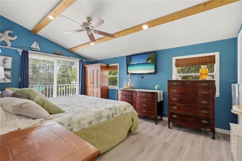 Villa ou maison à vendre à Weeki Wachee, Floride: 3 chambres, 120.77 m2 № 2147505 - photo 13