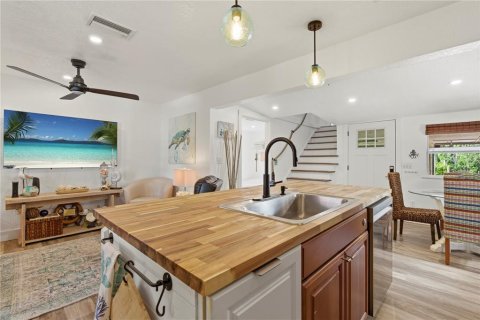 Villa ou maison à vendre à Weeki Wachee, Floride: 3 chambres, 120.77 m2 № 2147505 - photo 9