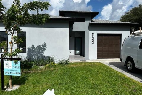 House in Fort Lauderdale, Florida 3 bedrooms № 1471070 - photo 10