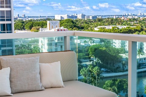 Condominio en venta en Miami Beach, Florida, 2 dormitorios, 156.73 m2 № 1938858 - foto 22
