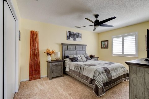 Villa ou maison à vendre à Palm Coast, Floride: 4 chambres, 246.56 m2 № 1527725 - photo 19