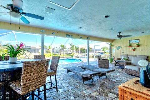 Villa ou maison à vendre à Palm Coast, Floride: 4 chambres, 246.56 m2 № 1527725 - photo 28