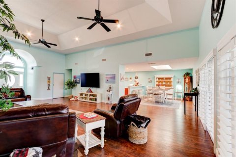 Villa ou maison à vendre à Palm Coast, Floride: 4 chambres, 246.56 m2 № 1527725 - photo 9