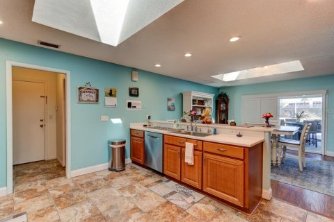 Villa ou maison à vendre à Palm Coast, Floride: 4 chambres, 246.56 m2 № 1527725 - photo 13